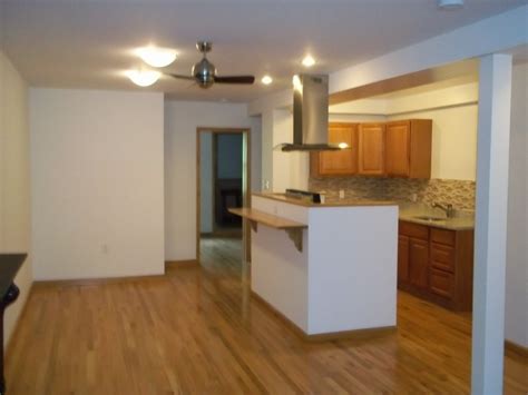 -3 bedroom apartment immediate move in available. . Craigslist apartment